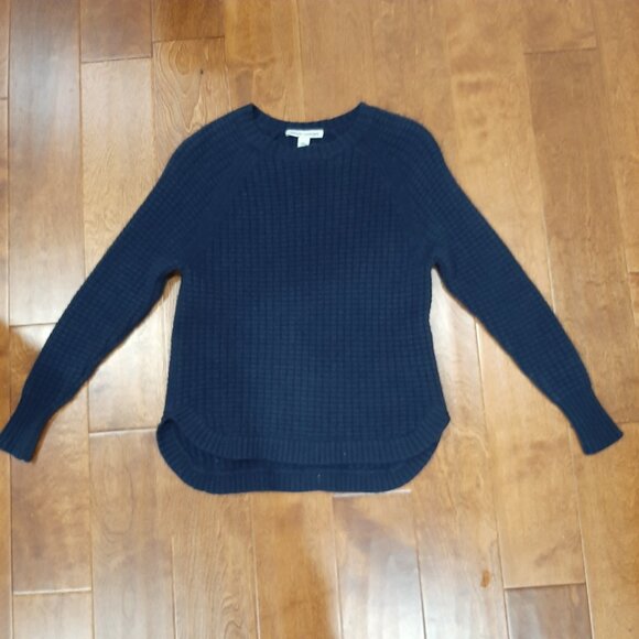 Luxury navy Cashmere crew neck textured sweater - Picture 7 of 9
